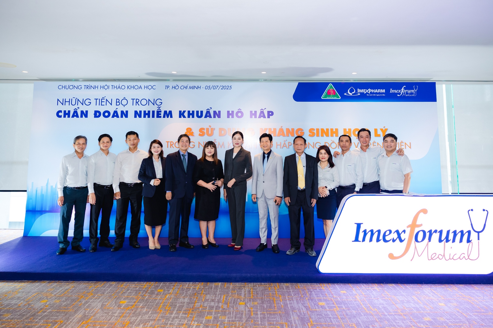 Giải pháp nào trong bối cảnh bệnh truyền nhiễm gia tăng tại Việt Nam